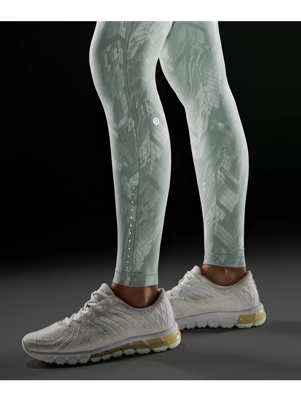 lululemon athletica Mint Geometric High-Rise leggings sz 4